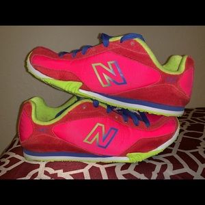 New Balance 442 - WL442RT - Diva Pink